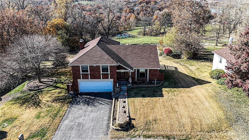 106 Buckhorn Dr, Waverly, MO 64096 MLS 2463078 Zillow