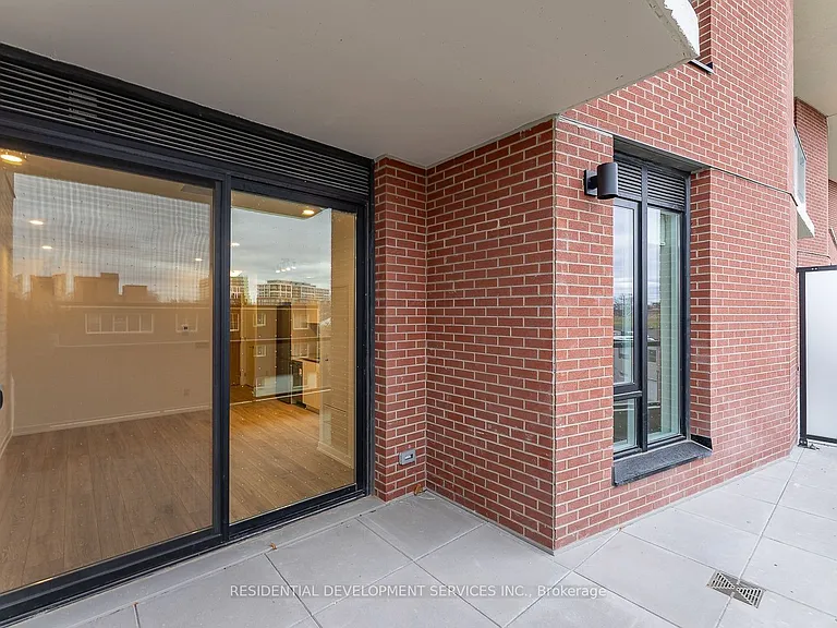 3100 Keele St #332 — Photo 15