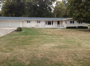 1189 Hawcreek Rd, Gilson, IL 61436