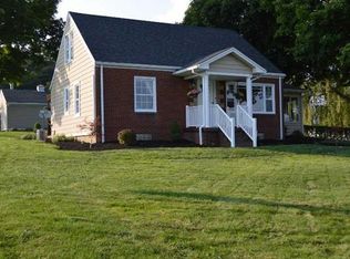 1516 Gringo Rd, Aliquippa, PA 15001