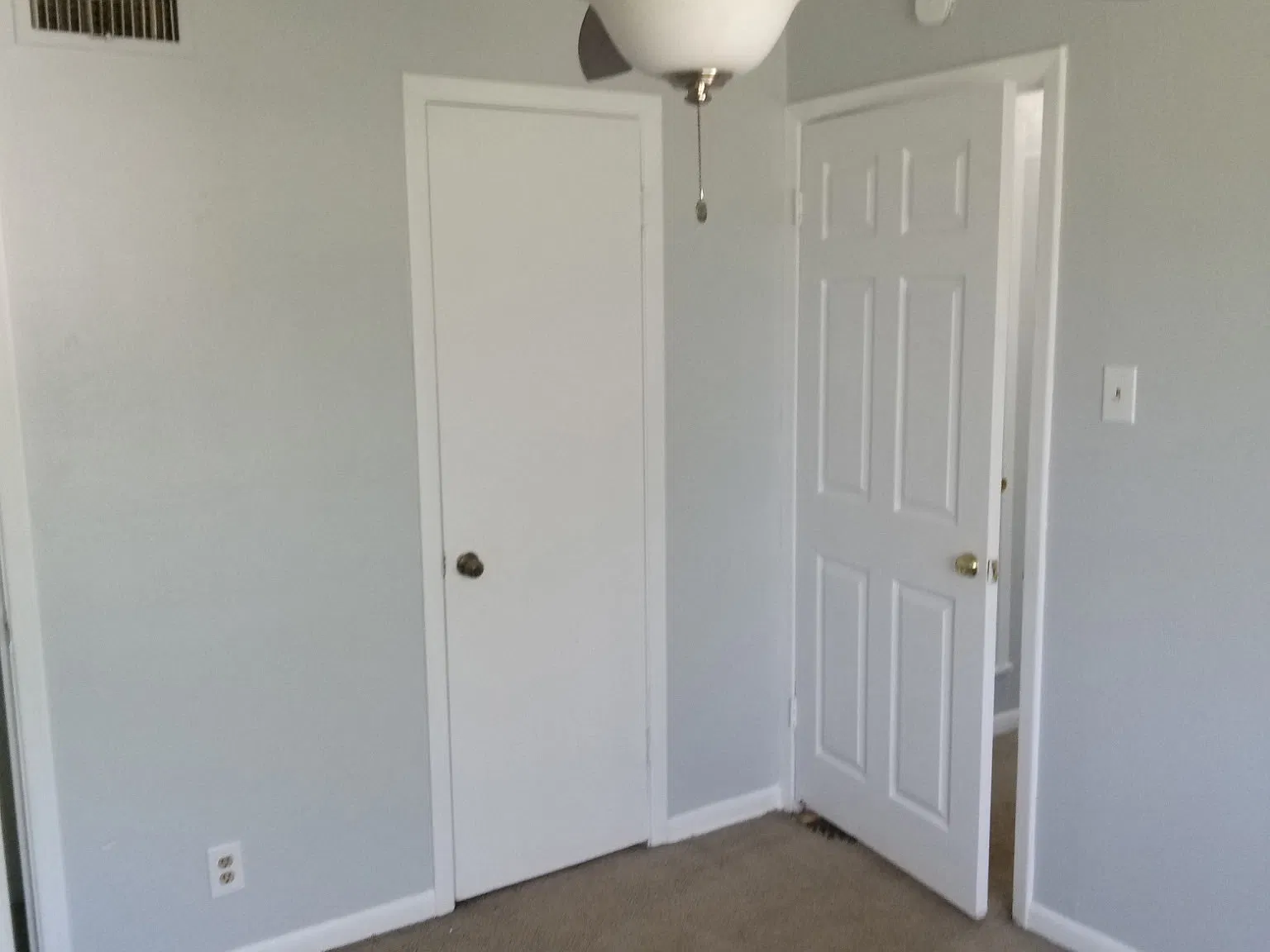 4 bed, 1092 sqft, $1,200 — Photo 4