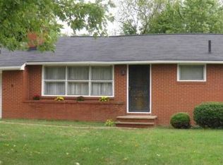 811 Circle Hill Rd SE, North Canton, OH 44720