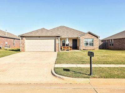 2017 W Autumn Way, Mustang, OK, 73064