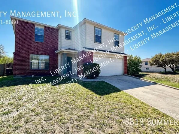 8818 Summer Trl, San Antonio, TX 78250