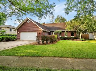 2309 Hess Dr, Crest Hill, IL 60403