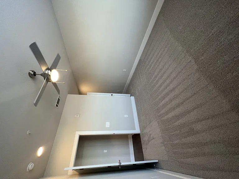 915 Glenwood Apartments on the Beltline — Photo 163