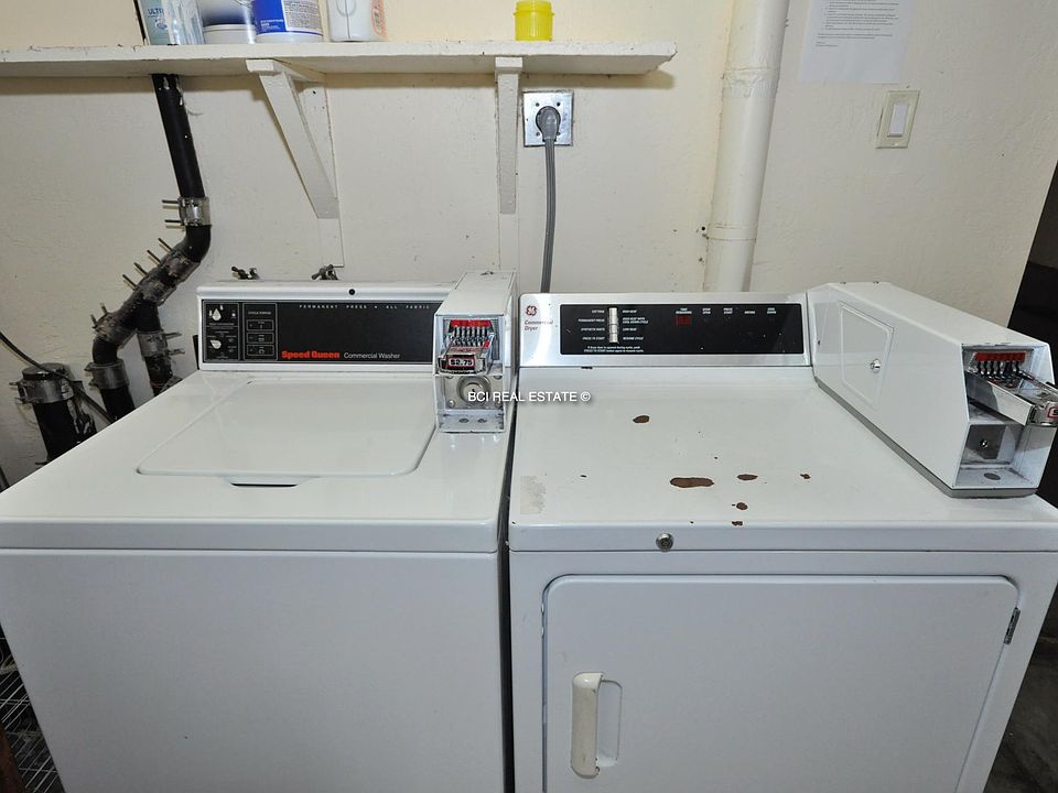 2nd image of 900 Rivera St APT 4