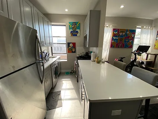 Rented by Mdays Realty | media 8