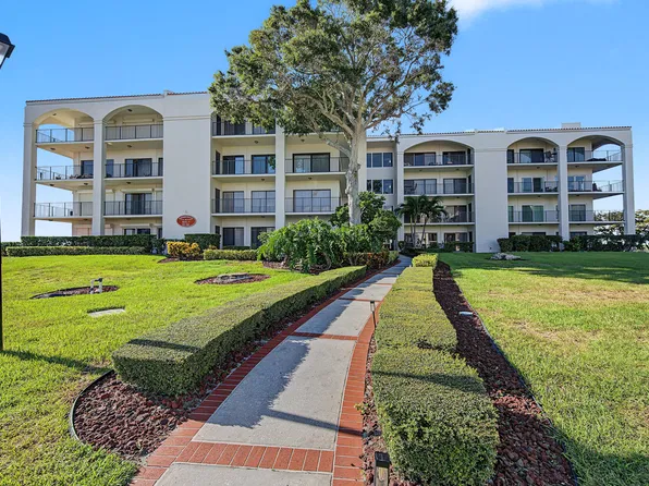 328 Mariner Dr, Tarpon Springs, FL