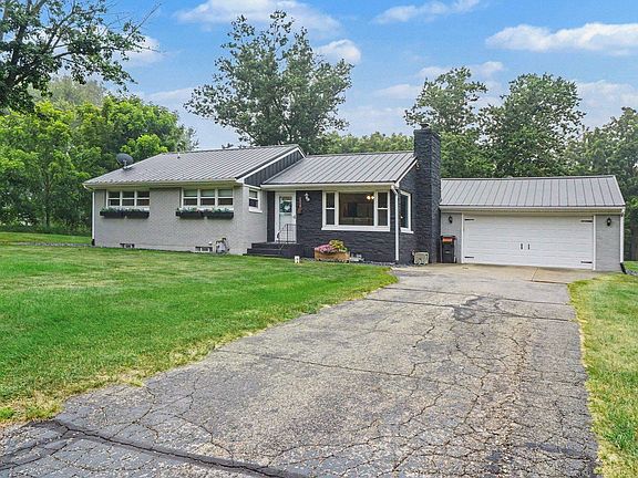 2nd image of 58947 County Road 1