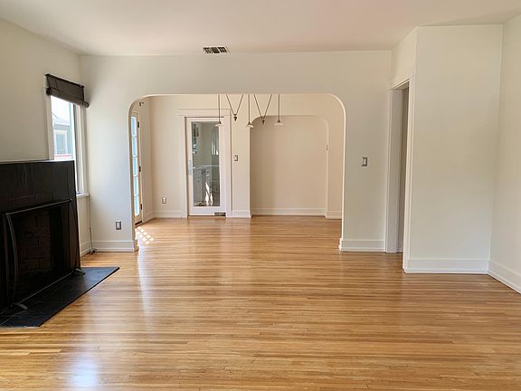 3rd image of 255 S Grand Oaks Ave