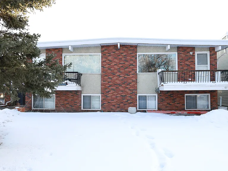 6119 Bowness Rd NW — Photo 14