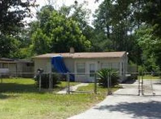 3546 Peach Dr, Jacksonville, FL 32246