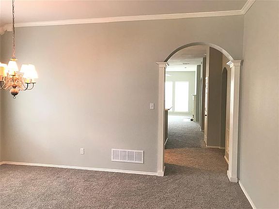 4th image of 5413 Pebble Ct