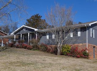 1406 Dossett St, Athens, TN 37303