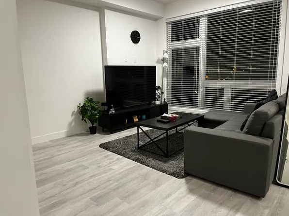 32828 Landeau Pl #403, Abbotsford, BC V2S 6S6