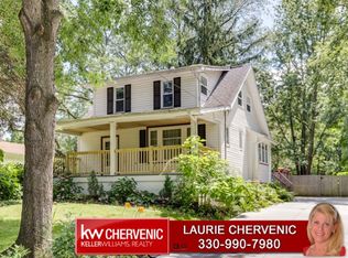 1976 Maple Rd, Stow, OH 44224