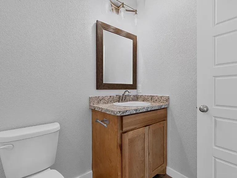 213 S Baugh St — Photo 17