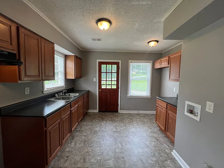 4769 Berta Rd — Photo 4