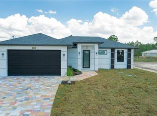 1004 Pine Ave, Lehigh Acres, FL 33972