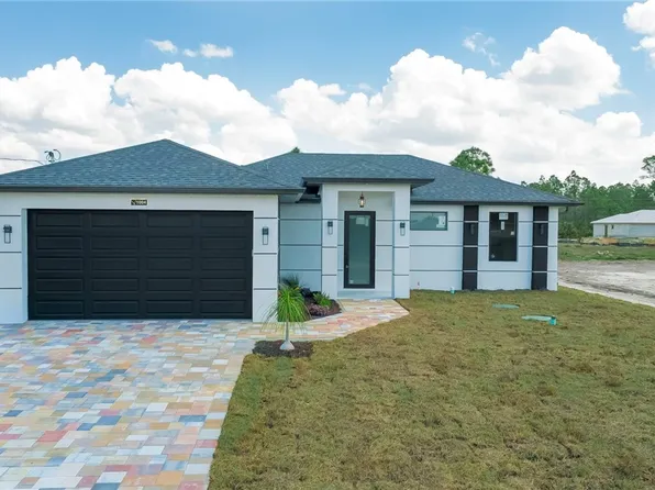 1004 Pine Ave, Lehigh Acres, FL 33972