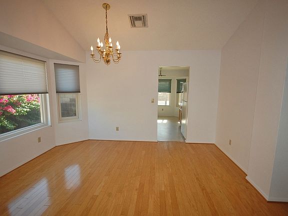 3rd image of 3655 W Fairview Ln