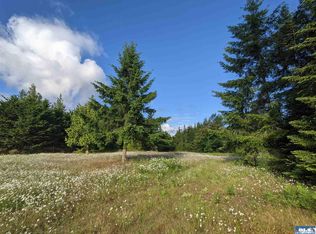 9999 Osprey Glen Rd, Sequim, WA 98382