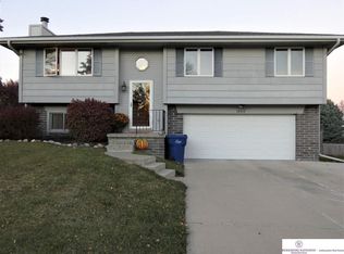 15312 Greene Ave, Omaha, NE 68138