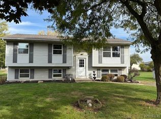 425 W Caledonia St, Lockport, NY 14094