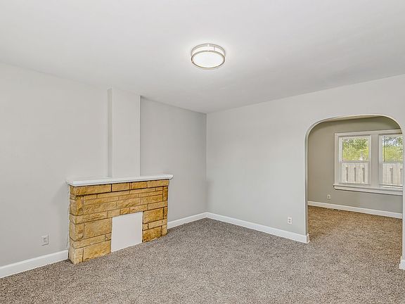3rd image of 10215 W Central Ave APT 204