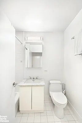 Rented by Brown Harris Stevens | media 25