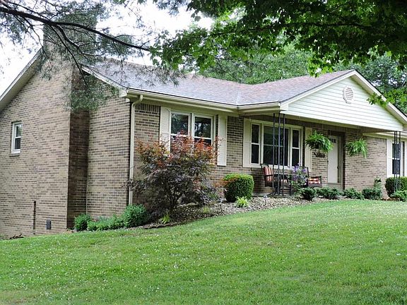2nd image of 428 Mountainview Dr