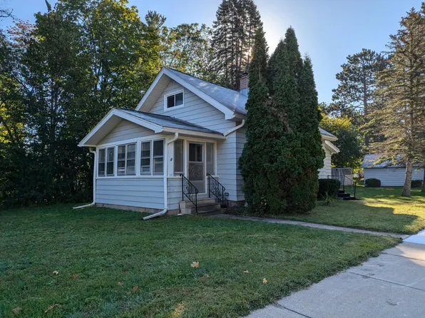 203 Hillside Rd, Rhinelander, WI 54501