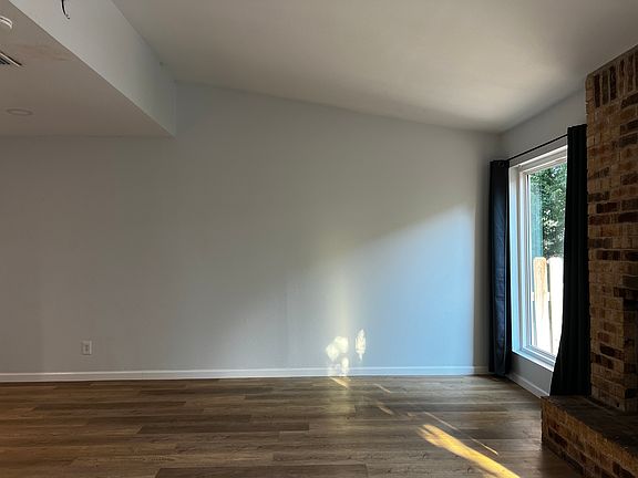 Large vaulted living room
