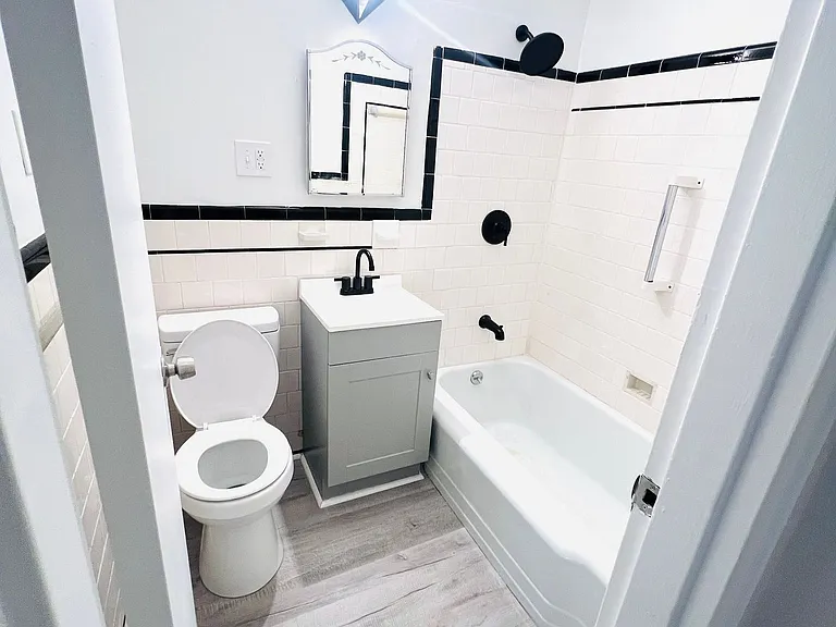 5322 Nelson Ave #2 — Photo 6