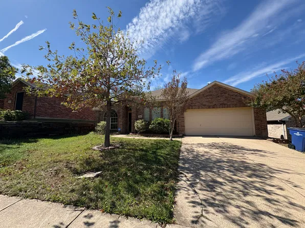 805 Green Acres Ln, Midlothian, TX 76065