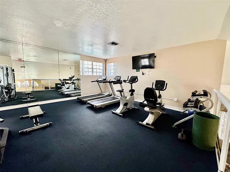 9711 Fontainebleau Blvd #D203 — Photo 38