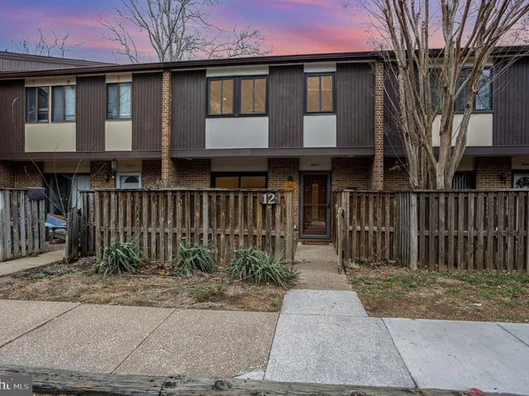 12 Pine Bark Ct #12, Cockeysville, MD 21030