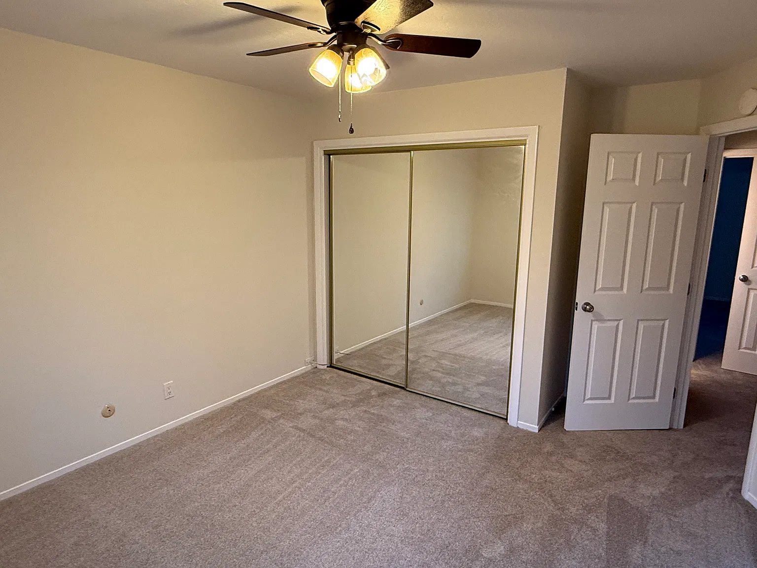 1135 Omalley Dr — Photo 3