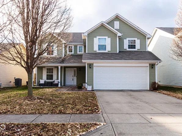 2478 Cedarmill Dr, Franklin, IN 46131