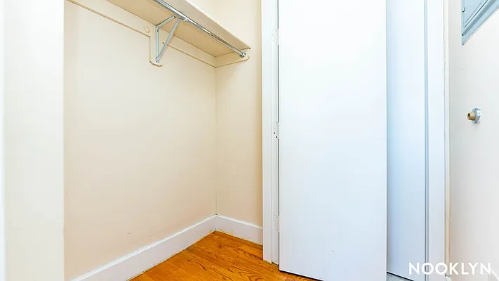 Rented by Nooklyn NYC LLC | media 29