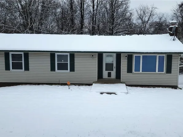 188 Laura Dr, Clinton, PA 15026