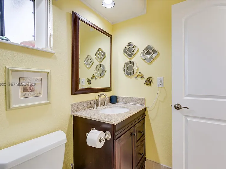 1410 Sheridan St #9I — Photo 9
