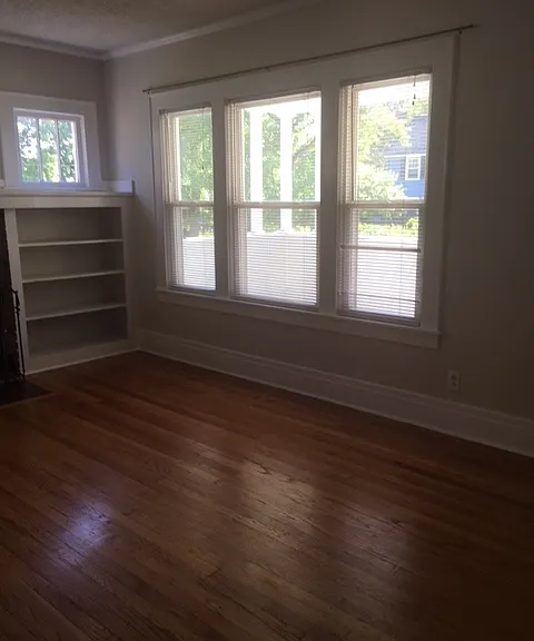 345 Buckingham Ave — Photo 15