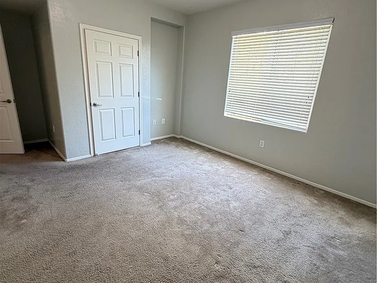 6868 Sky Pointe Dr #1079 — Photo 9