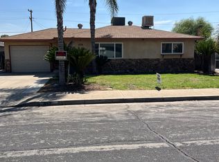 892 W Fairmont Ave, Clovis, CA 93612