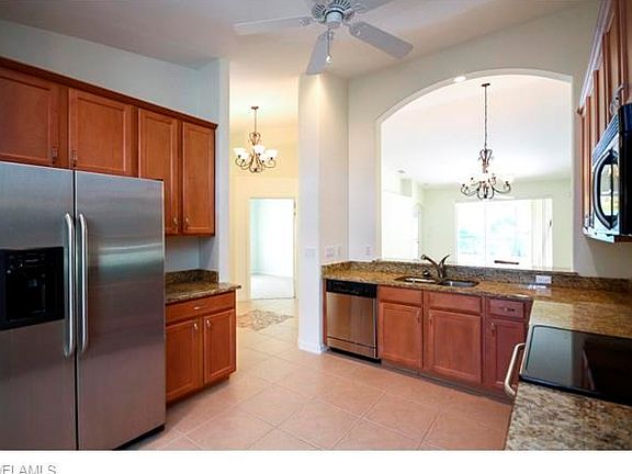 Spacious open kitchen