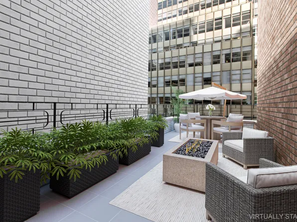 210 East 47th Street image 1 of 12