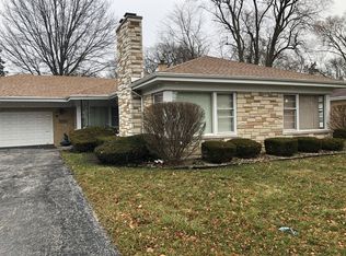 2307 Flossmoor Rd, Flossmoor, IL 60422