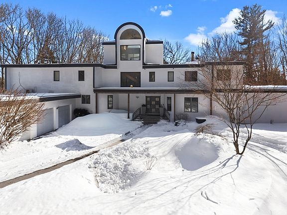 2nd image of 95 Ramshorn Rd